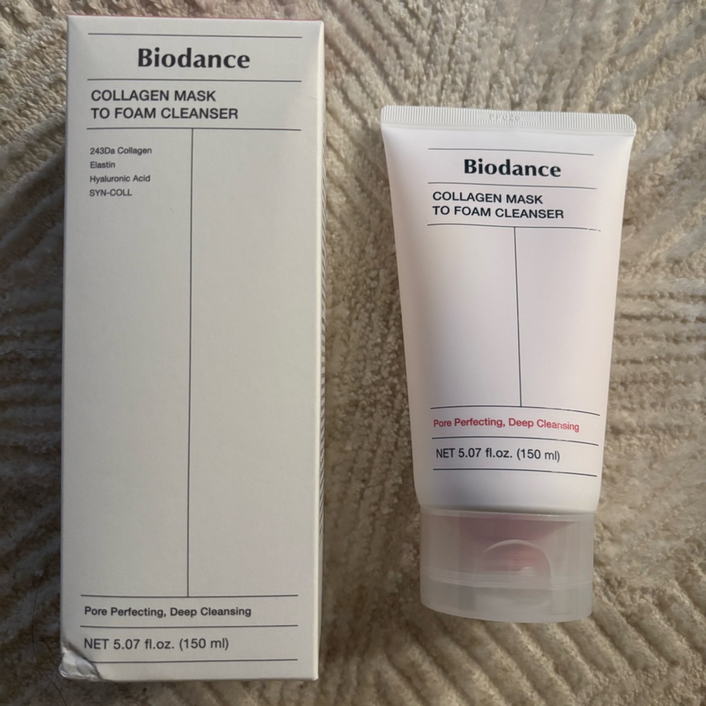 Biodance Collagen Mask to Foam Cleanser - White